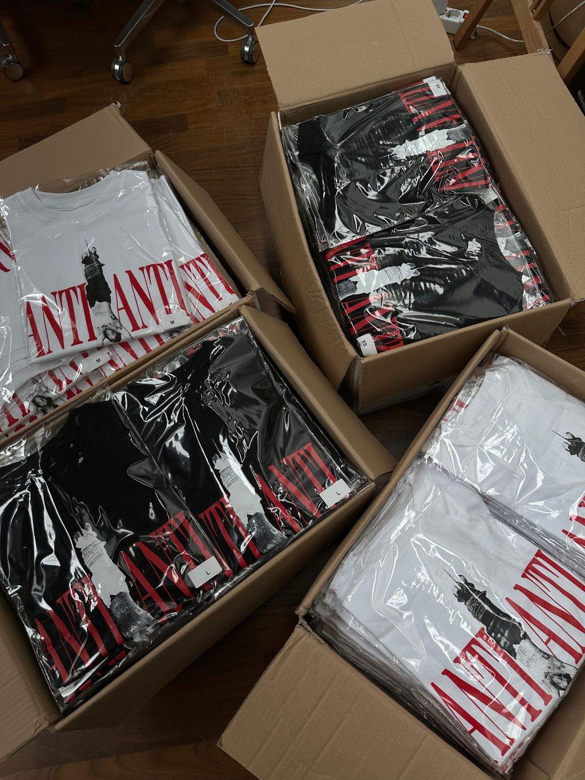 Merch per 18k — immagine 6